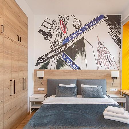 Modern Vilnius Old Town Apartment With Free Parking Dış mekan fotoğraf