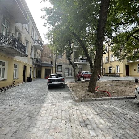 Modern Vilnius Old Town Apartment With Free Parking Dış mekan fotoğraf